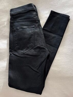 MOTHER Wet Paint Skinny Jeans — Black